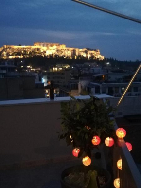Sandra Stay Acropolis View